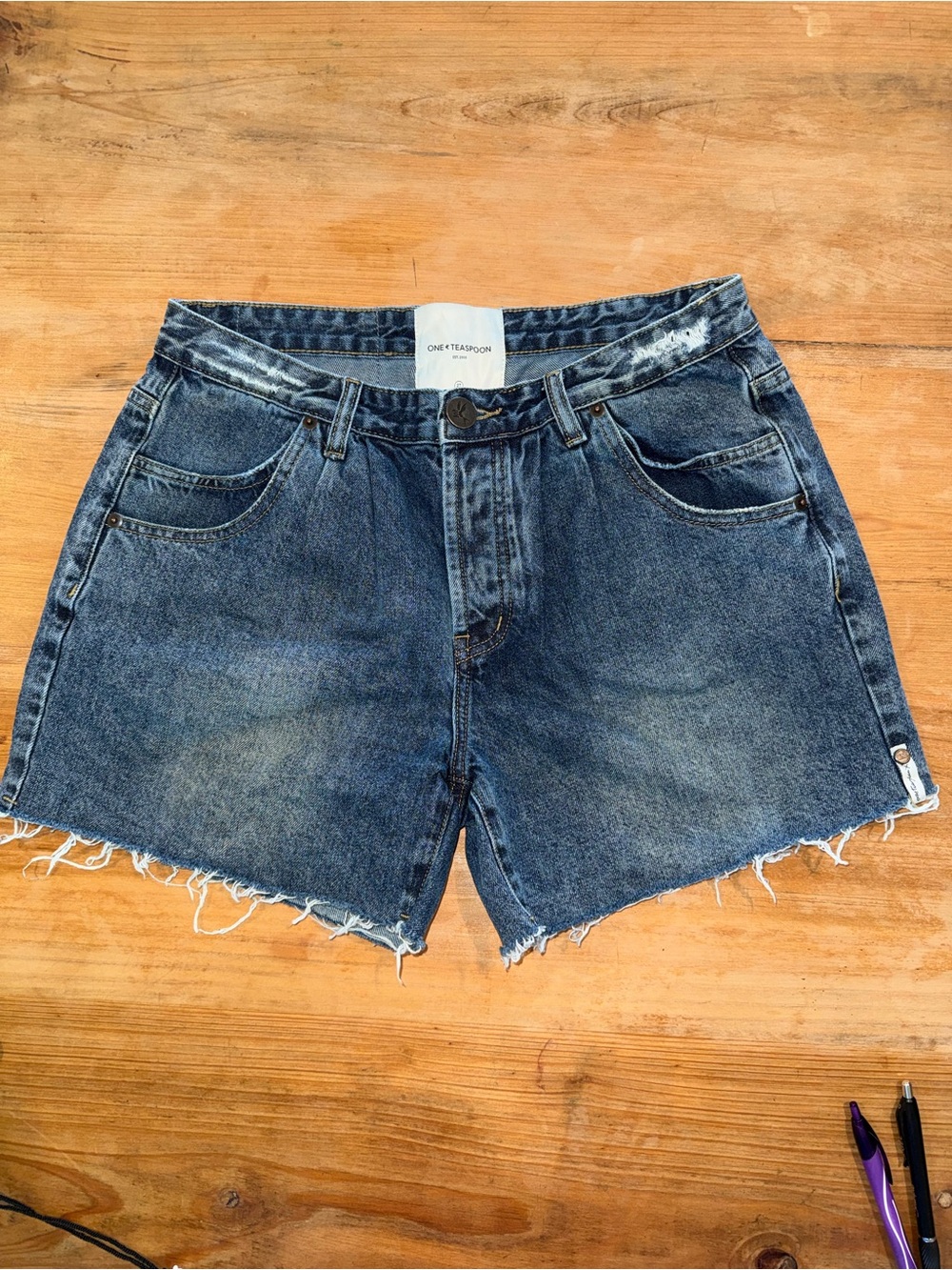 One Teaspoon Shaker High Rise Denim Shorts Size 27 Raw Hem